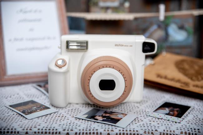Instax kamera